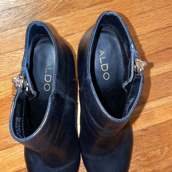 ALDO: black booty heel with gold zip sides - Picture 5 of 11